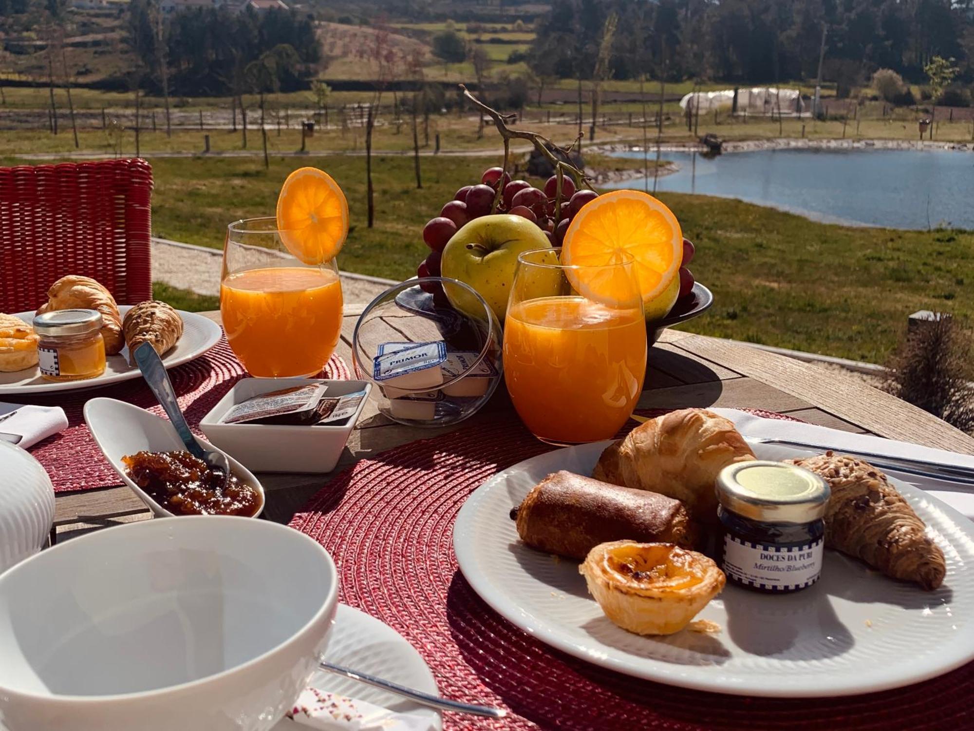 Grapple Hotel & Spa Карразеда-ди-Ансиайнш Экстерьер фото